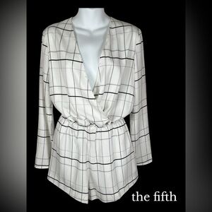 The Fifth | White & Black Plaid Pattern Long Sleeve Romper | NWT!
